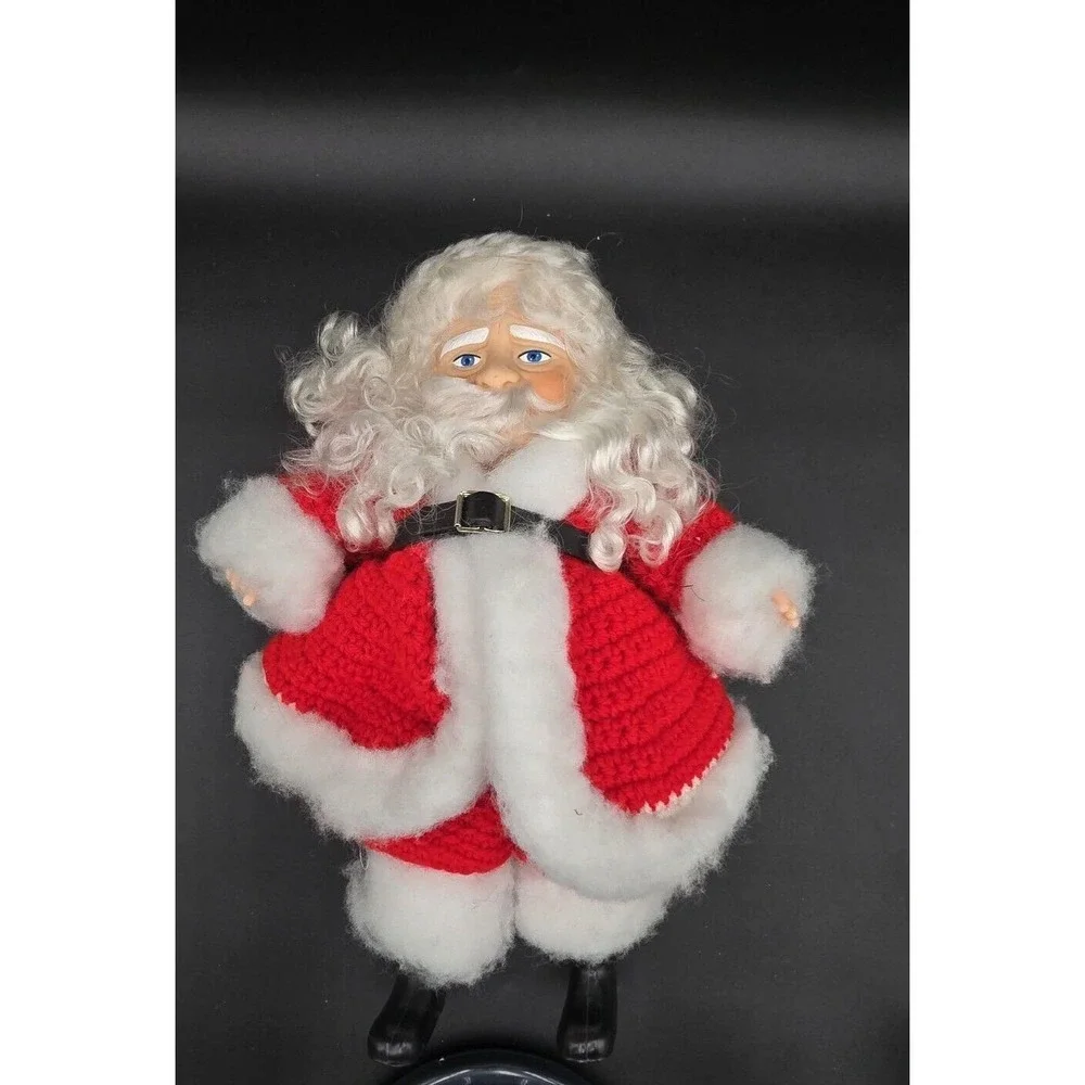 VtgMr & Mrs Santa Claus Dolls Crochet Outfit Christmas Decor Holidays Grannycore